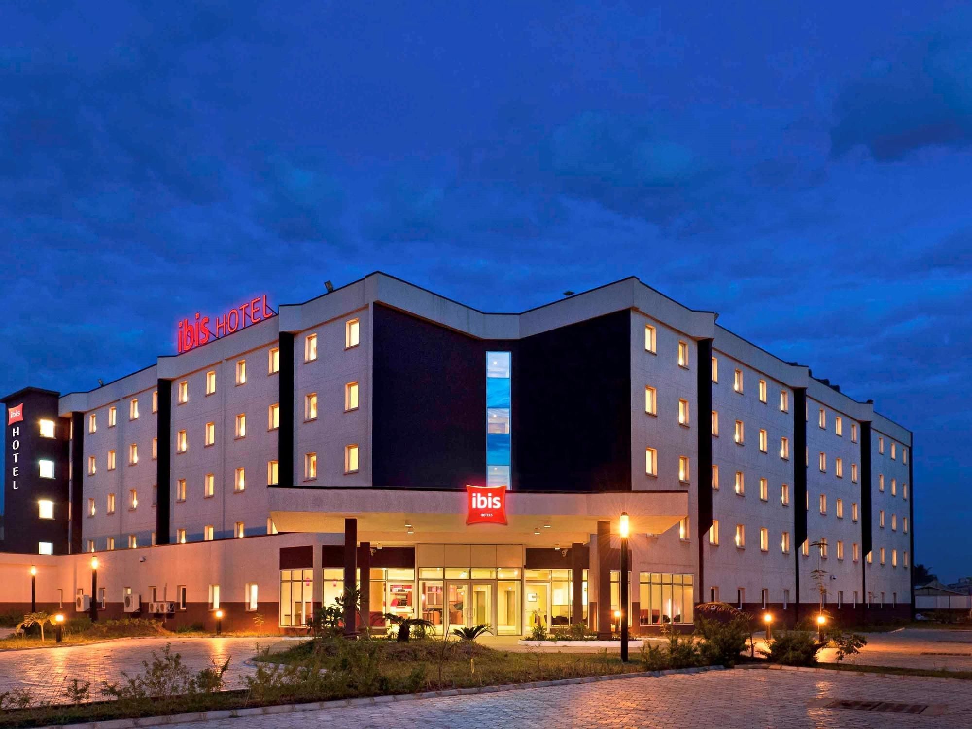 Ibis Lagos Airport Ikeja Buitenkant foto