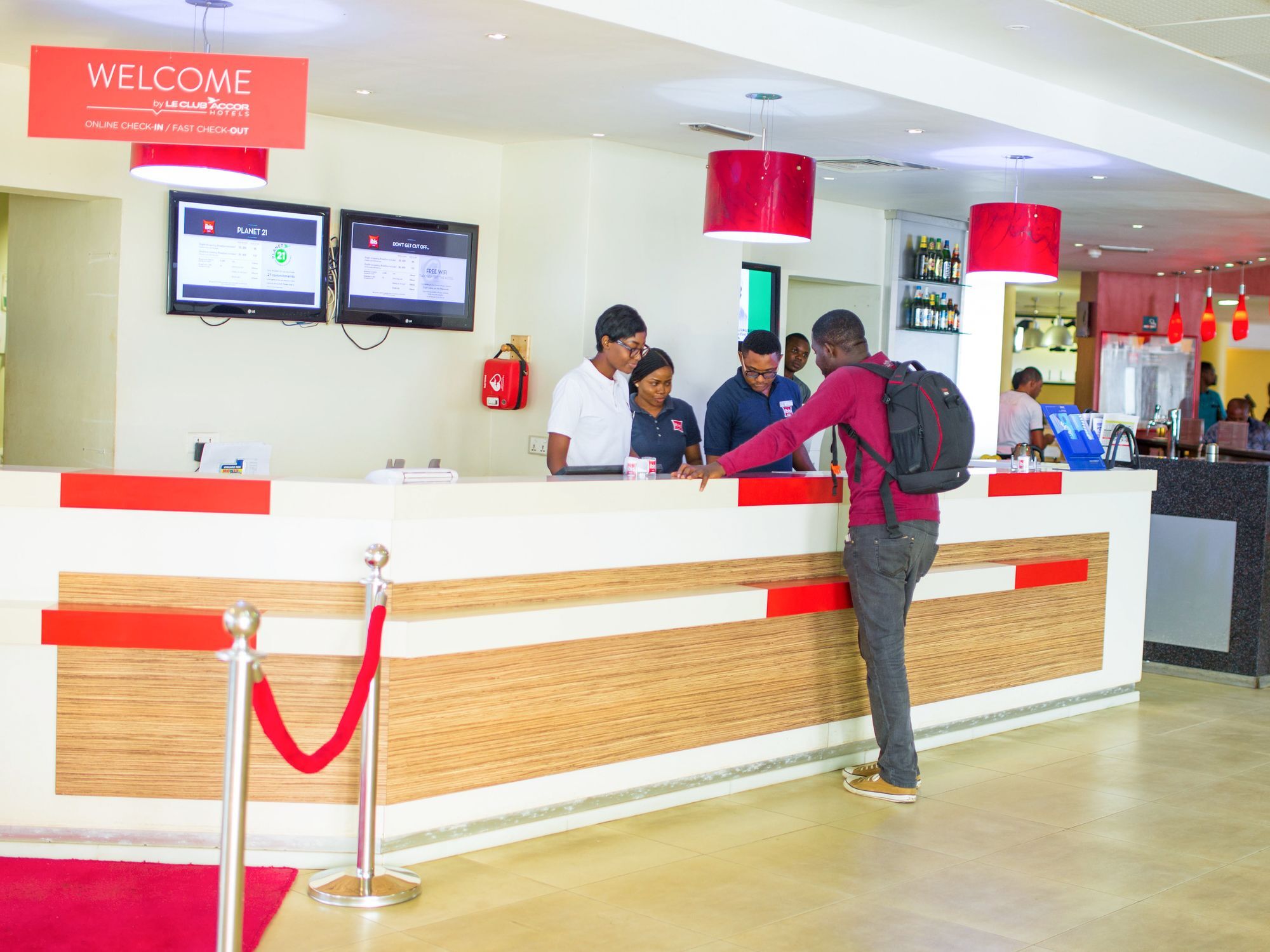 Ibis Lagos Airport Ikeja Buitenkant foto